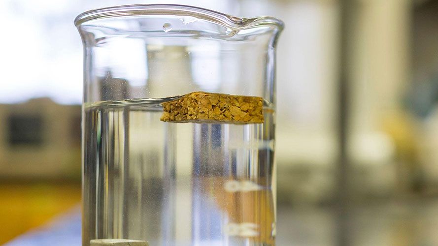 Memahami Apa itu Densitas Plastik dan Cara Mengukurnya | Tokoplas.com