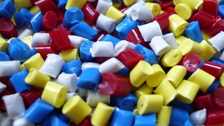 Polimer: Pengertian, Struktur, dan Kegunaannya | Tokoplas.com